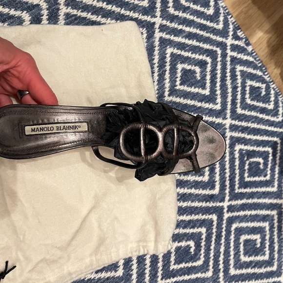 Manolo Blahnik Circle Cut Out Pewter Strappy Sandals - Picture 4 of 6